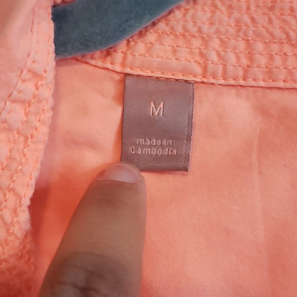 Peach button down - Picture 6 of 6